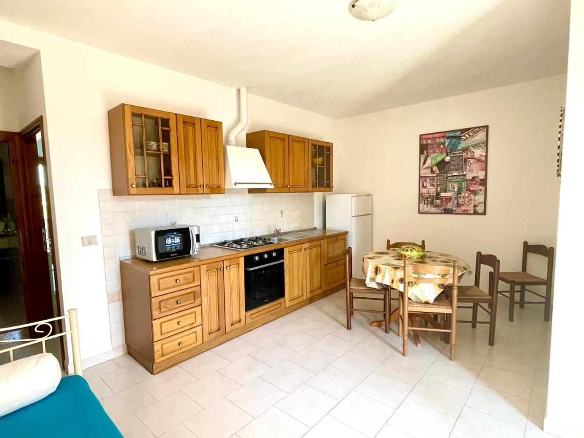 Apartment Luisa Tergu Екстериор снимка