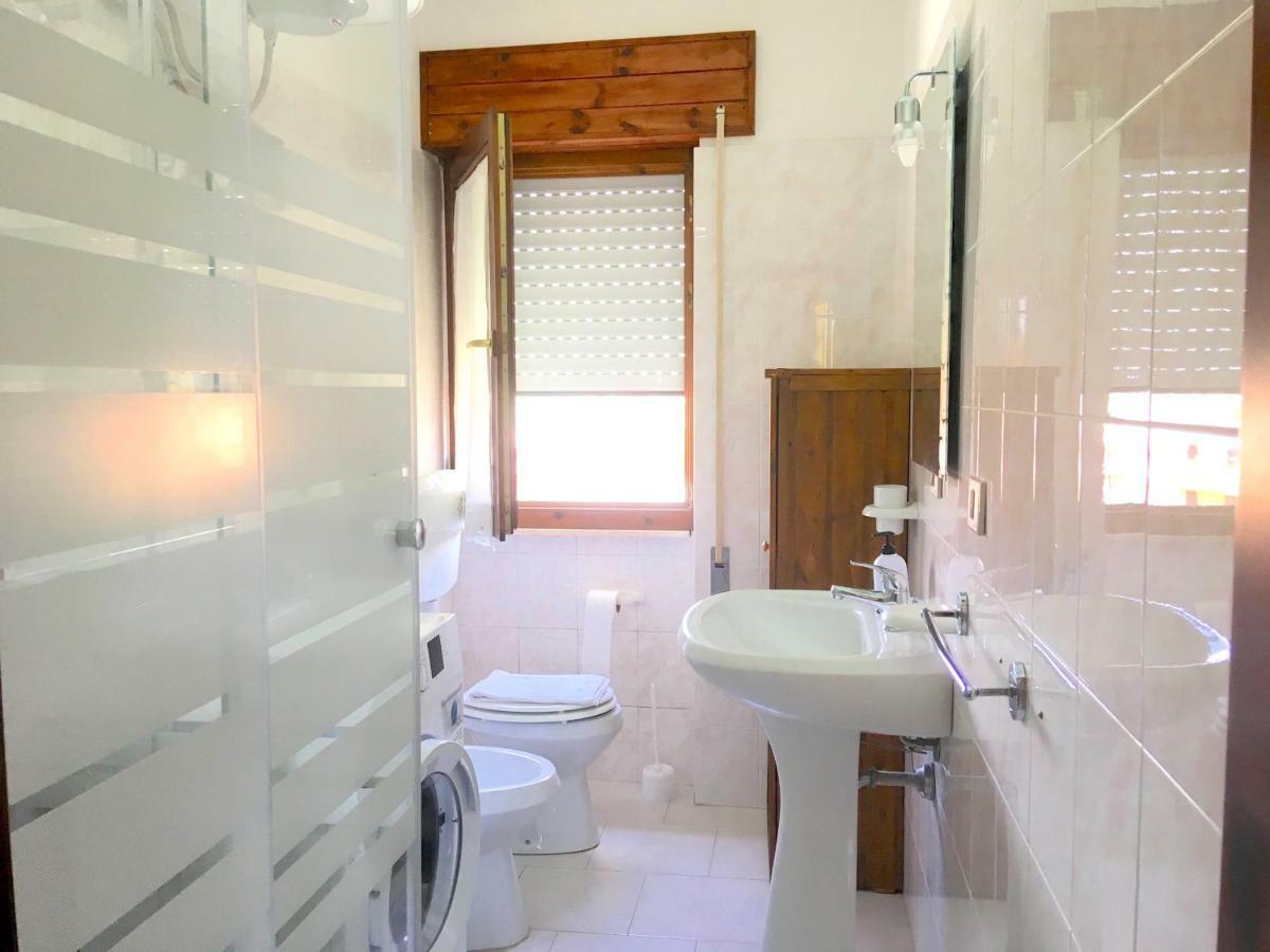 Apartment Luisa Tergu Екстериор снимка
